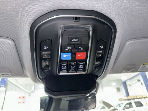 New 2024 Jeep Grand Cherokee Limited 4xe w/ Luxury Tech Group II image 45