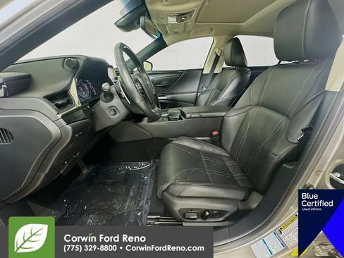 Used 2021 Lexus ES 250 w/ Accessory Package AWD/4WD image 26