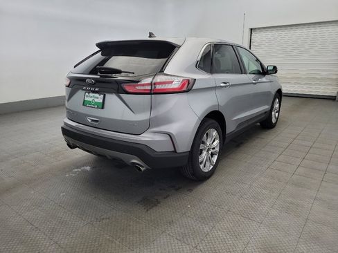 Used 2024 Ford Edge Titanium image 9