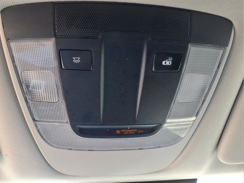 Used 2025 Kia Sportage LX FWD image 26