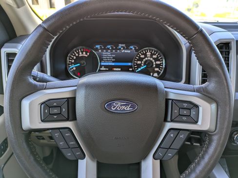 Used 2018 Ford F150 Lariat image 21