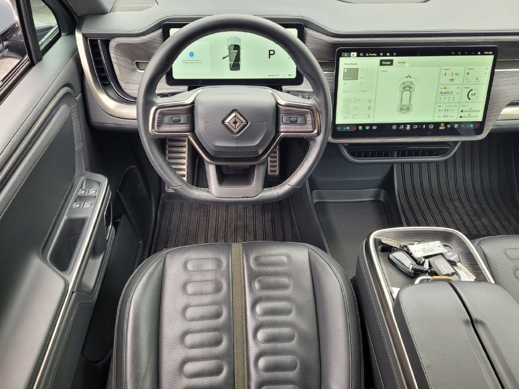 Used 2023 Rivian R1S Adventure Dual AWD/4WD image 7