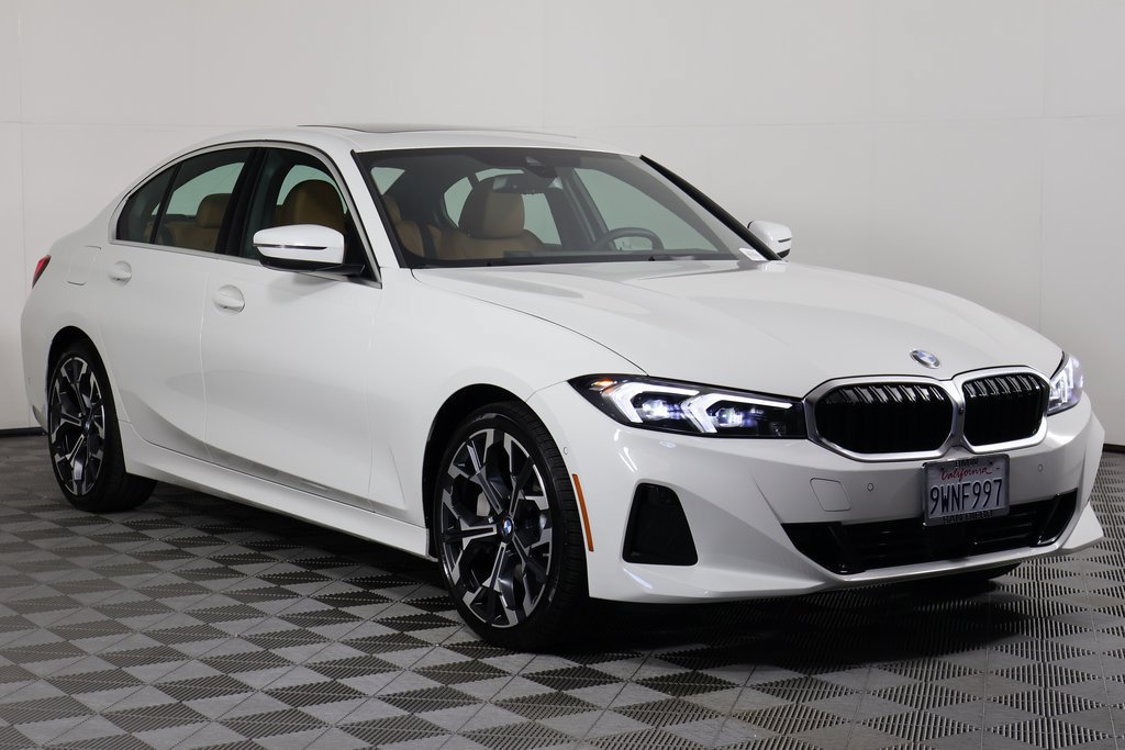 Certified 2026 BMW 330i Sedan w/ Convenience Package RWD image 3