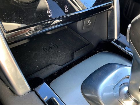 Used 2022 Land Rover Discovery Sport S R-Dynamic image 33