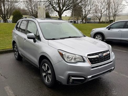 Used 2017 Subaru Forester 2.5i Limited image 24