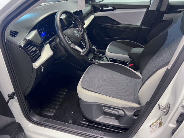 Certified 2025 Volkswagen Taos S FWD image 6