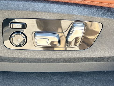 New 2026 BMW ALPINA XB7 AWD/4WD image 27