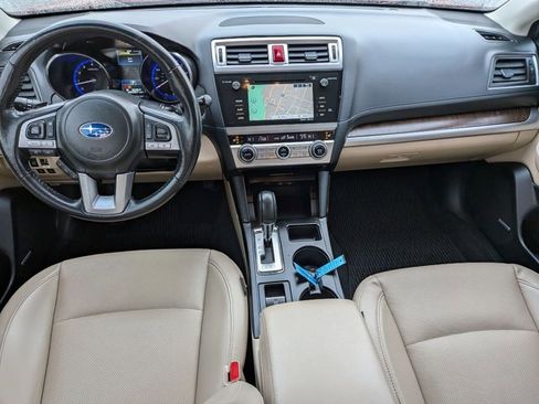 Used 2017 Subaru Outback 2.5i Limited image 18