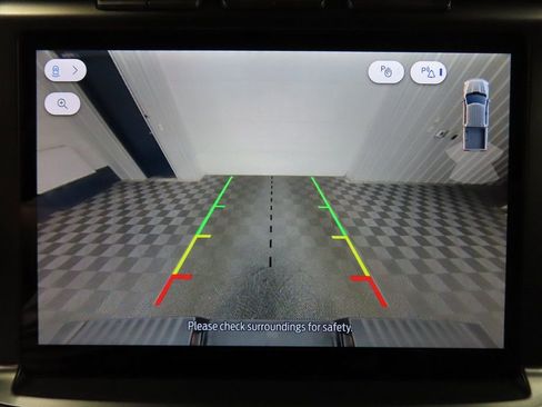 Used 2024 Ford F150 XLT w/ FX4 Off-Road Package image 16