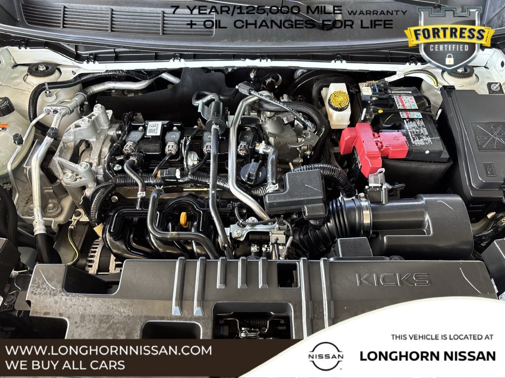 Used 2025 Nissan Kicks SR AWD/4WD image 26