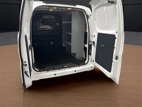 Used 2020 Nissan NV200 SV image 7