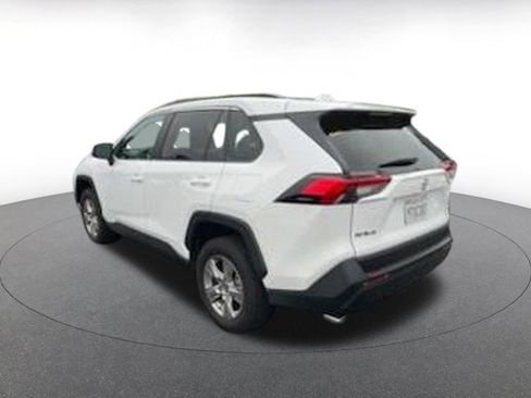 Used 2025 Toyota RAV4 XLE image 3
