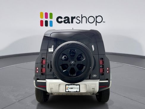 Used 2023 Land Rover Defender 110 SE AWD/4WD image 4