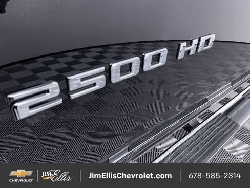 Used 2023 Chevrolet Silverado 2500 High Country w/ Z71 Off-Road Package image 33