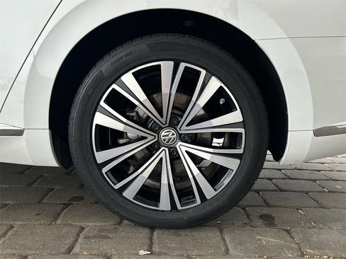 Used 2019 Volkswagen Arteon SE image 36