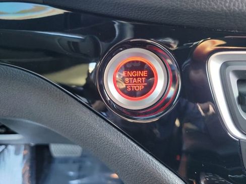 Certified 2025 Honda Ridgeline Black Edition image 30