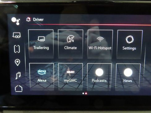 Used 2025 GMC Sierra 2500 AT4 w/ AT4 Premium Plus Package image 27