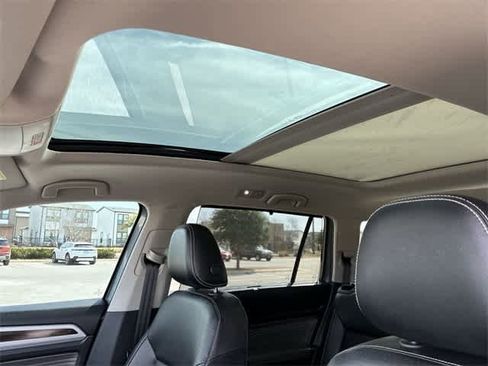 Used 2022 Volkswagen Atlas SE w/ Panoramic Sunroof Package image 20