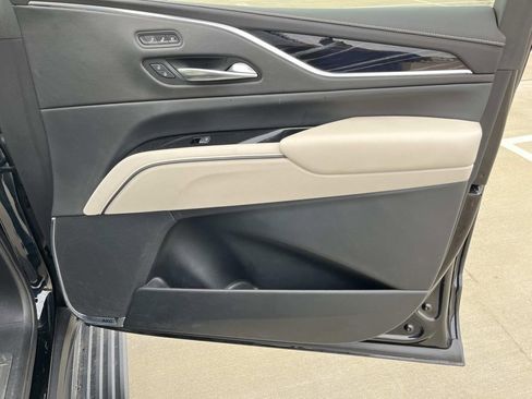 Used 2021 Cadillac Escalade Sport w/ Driver Assist Tech Package image 23