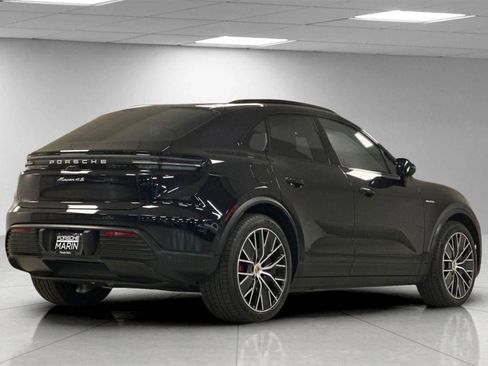 New 2025 Porsche Macan 4S Electric image 97