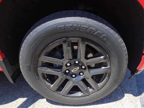 Used 2021 Chevrolet Silverado 1500 Custom w/ Rally Edition RWD image 23