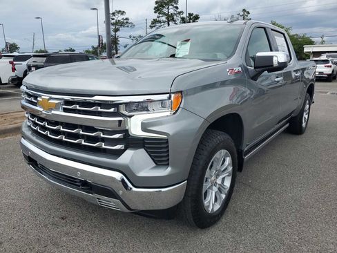 New 2026 Chevrolet Silverado 1500 LTZ w/ LTZ Premium Package AWD/4WD image 1