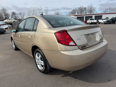 Used 2006 Saturn ION Level 2 w/ Preferred Pkg image 3