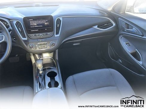 Used 2023 Chevrolet Malibu LT image 16