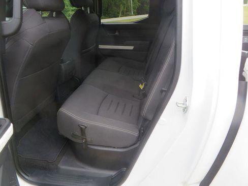 Used 2024 Toyota Tacoma TRD Off-Road AWD/4WD image 26