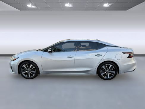 Used 2019 Nissan Maxima 3.5 SL w/ Floor Mat Group image 2
