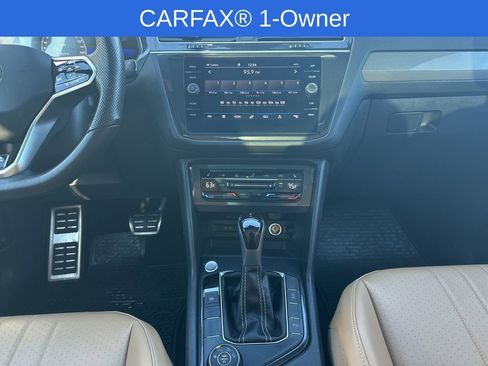 Used 2024 Volkswagen Tiguan SE R-Line image 19