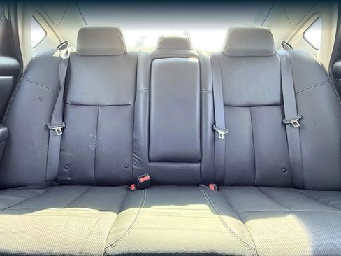 Used 2017 Nissan Altima 2.5 SL w/ Moonroof Package FWD image 22