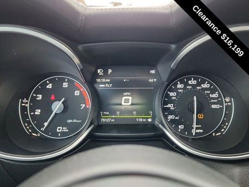 Used 2019 Alfa Romeo Stelvio Ti Lusso w/ Quick Order Package 22X Lusso image 39