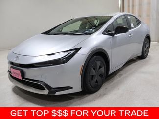 New 2026 Toyota Prius Plug-In Hybrid video 3