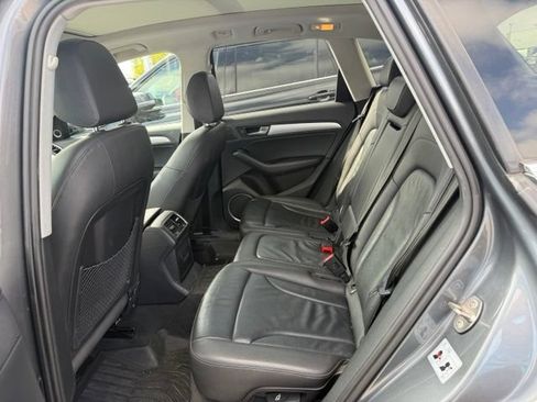 Used 2016 Audi Q5 2.0T Premium Plus w/ Technology Package AWD/4WD image 4