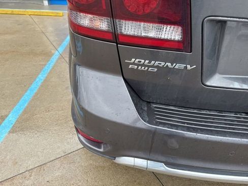 Used 2016 Dodge Journey Crossroad w/ Popular Equipment Group image 9