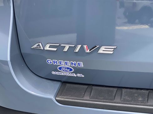 Used 2025 Ford Explorer Active w/ Active Comfort Package AWD/4WD image 6