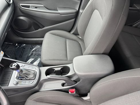 Used 2023 Hyundai Kona SEL w/ Convenience Package image 14