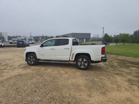 Used 2016 Chevrolet Colorado LT w/ Luxury Package, Chrome RWD image 5
