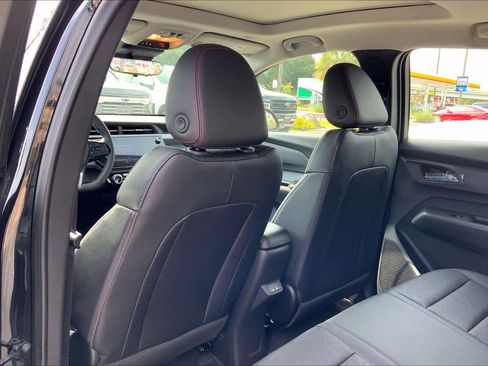 New 2027 Chevrolet Bolt RS w/ Technology Package FWD image 23
