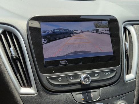 Used 2023 Chevrolet Malibu LT FWD image 24
