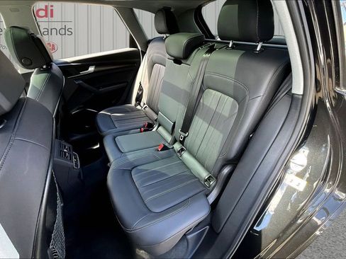 Used 2023 Audi Q5 2.0T Premium w/ Convenience Package AWD/4WD image 21