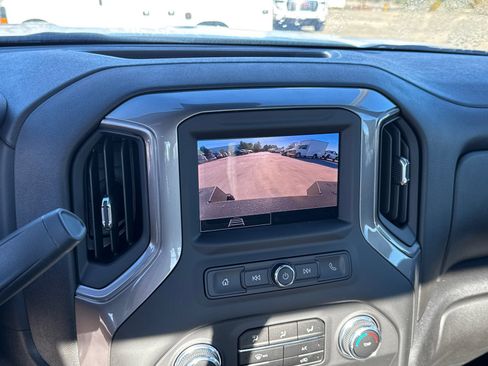 New 2025 GMC Sierra 3500 Pro w/ Fleet Convenience Package image 31