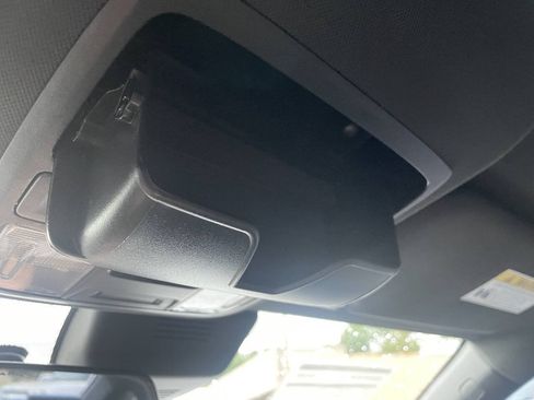 Used 2018 Honda Accord Sport image 31