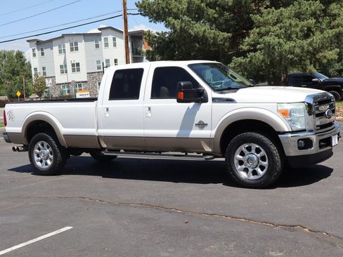 Used 2011 Ford F350 Lariat w/ Lariat Ultimate Pkg AWD/4WD image 2