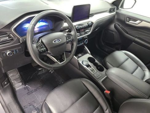 Used 2022 Ford Escape SEL w/ Technology Package AWD/4WD image 27