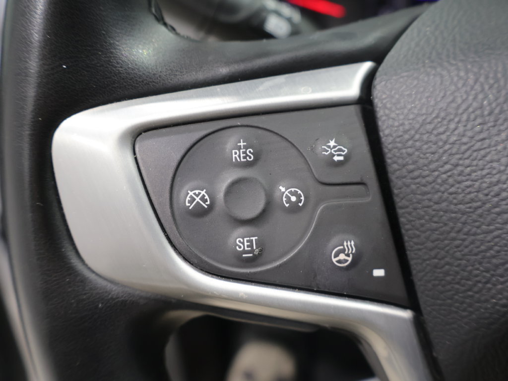 Used 2024 GMC Terrain SLT AWD/4WD image 32