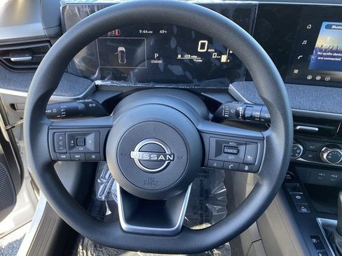 New 2026 Nissan Kicks S FWD image 29