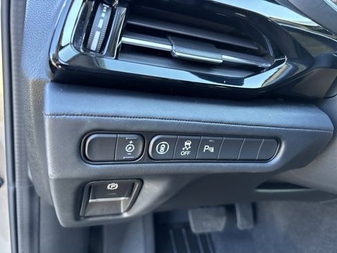 Used 2022 Acura MDX FWD w/ Technology Package image 26