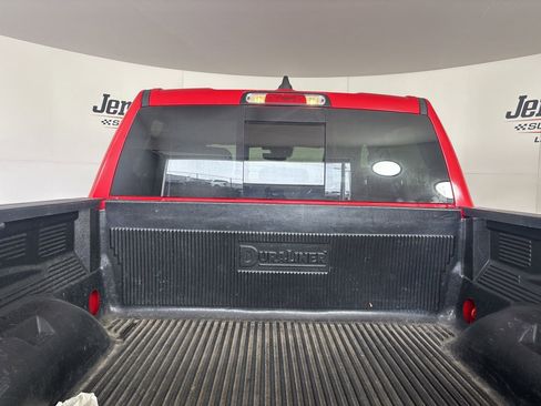 Used 2025 RAM 1500 Big Horn AWD/4WD image 23